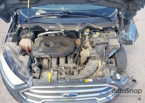 2018 Ford Ecosport Titanium z USA, uszkodzony, nr VIN MAJ6P1WL8JC248841